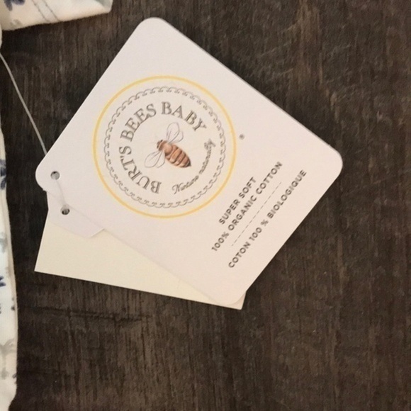 Onsie - Picture 2 of 3